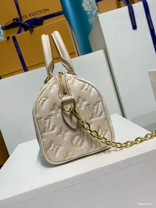 20 LOUIS VUITTON SPEEDY BANDOULIÈRE 0617